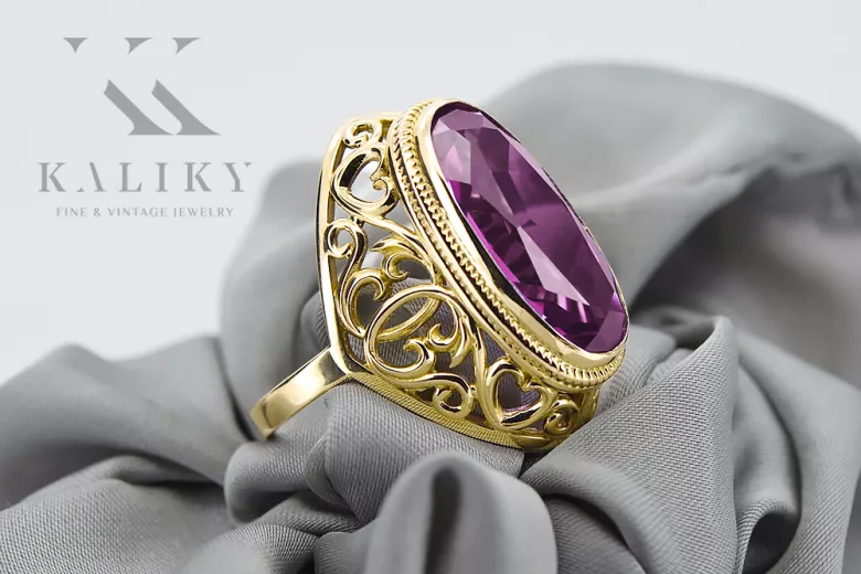 Ring Vintage craft Amethyst 14K Yellow gold vrc184y